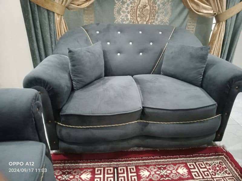 sofa set 0