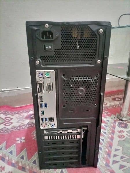 Gaming PC very good condition 1