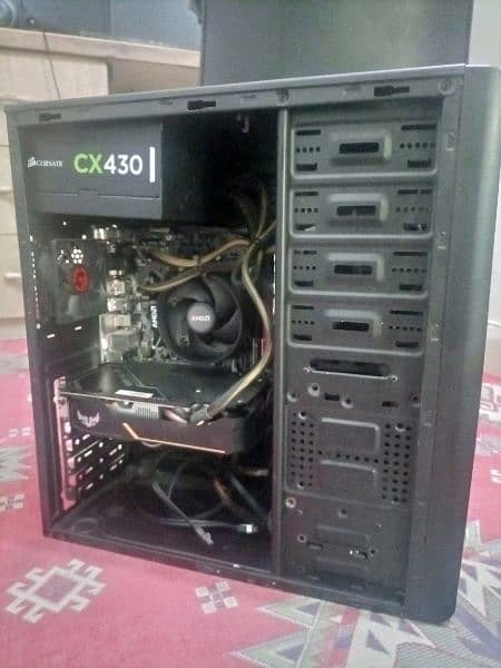 Gaming PC very good condition 2