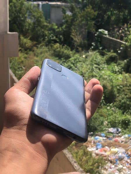 realme c25 4