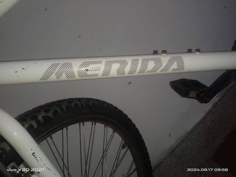 MERIDA CYCLE LIKE NEW 7