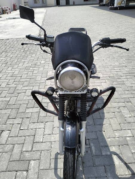 SUZUKI GS 150 SE 4