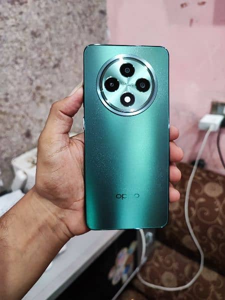 OPPO Reno 12F 12/256 5G just box open 3