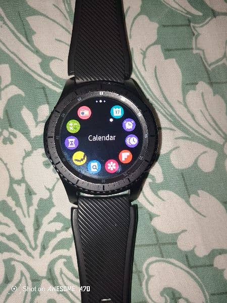 Samsung S3 frontier watch with box and original charging cable 6