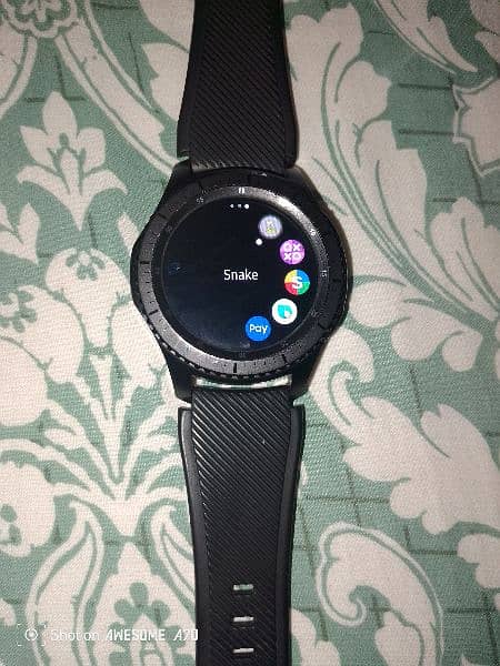 Samsung S3 frontier watch with box and original charging cable 7