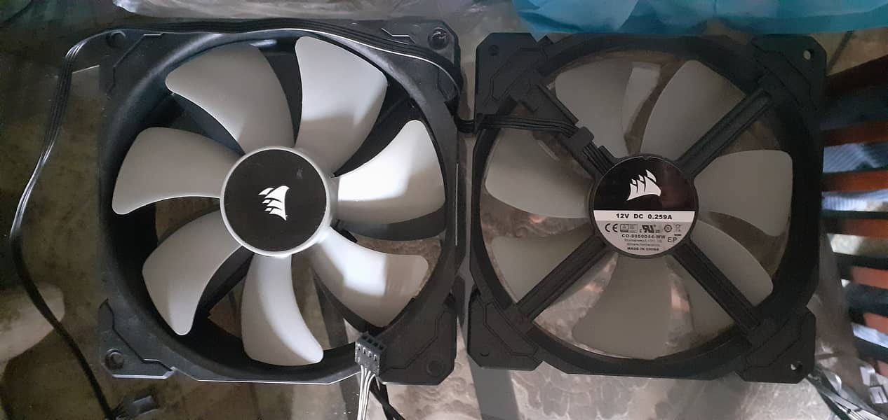 Corsair FANS 2