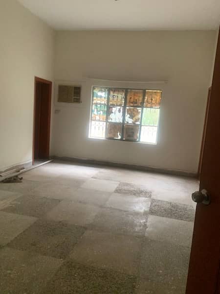 1 Kanal House For rent 12