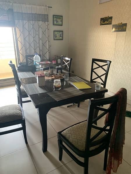 Dining table with chairs for sale 0