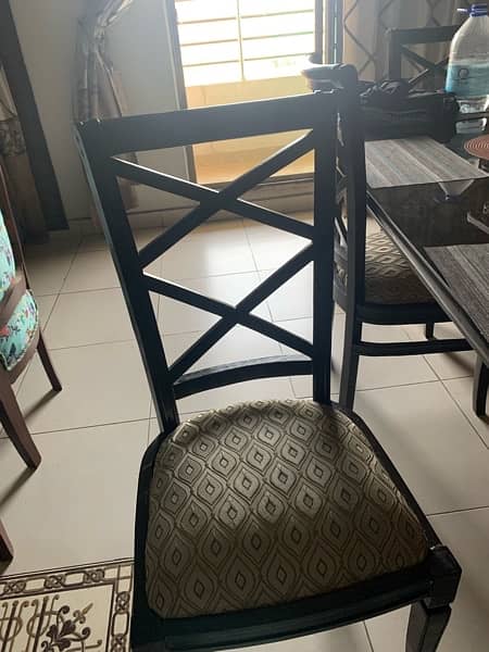 Dining table with chairs for sale 2