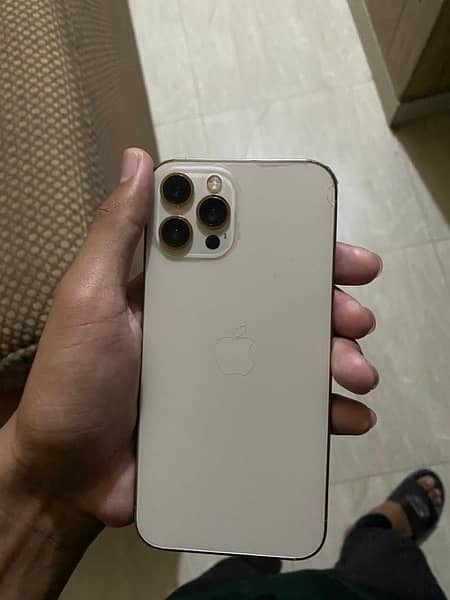 iphone 12 pro max factory unlock in good condition 1