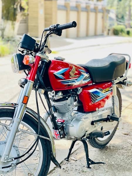 honda 125 2024 model 4