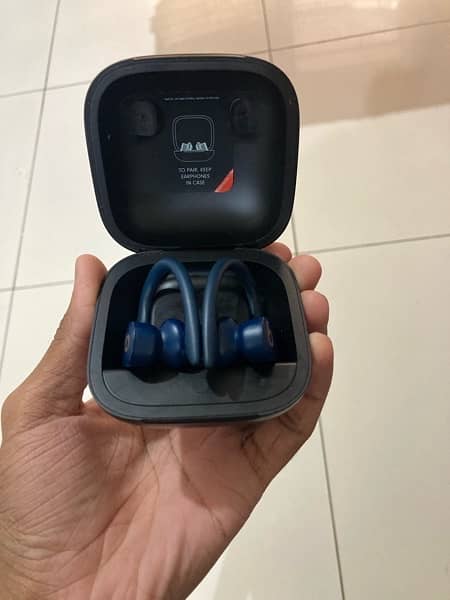 powerbeats pro original edition USA model 1