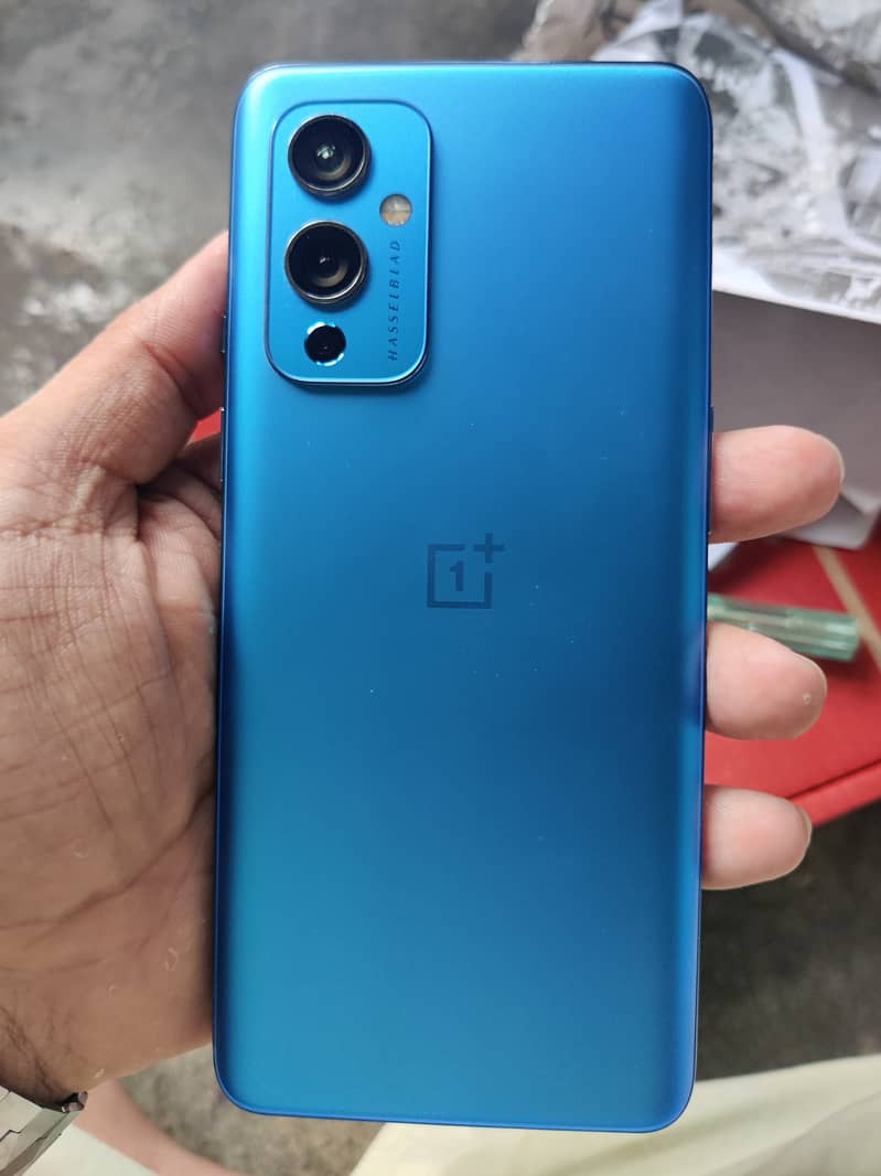 OnePlus 9. 0