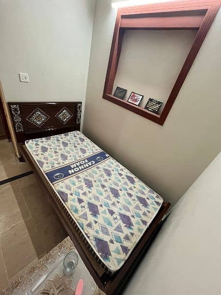 Single Bed With Side Table 0