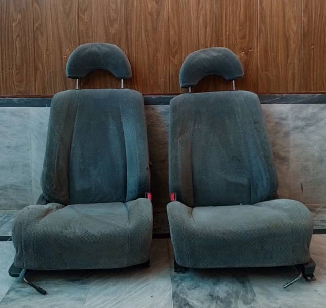 1994 toyota corolla seats and door pads 3