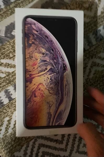 iphone xsmax 64gb official pta approved all original with box charger 7