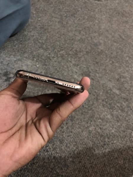 iphone xs non pta 7