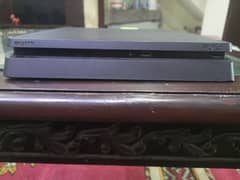 PS4 slim 500 GB with box