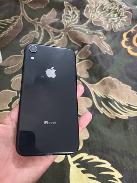 iphone xr pta approved with box 1