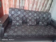 Flower designed grey and brown Sofa Set (5 Seater)