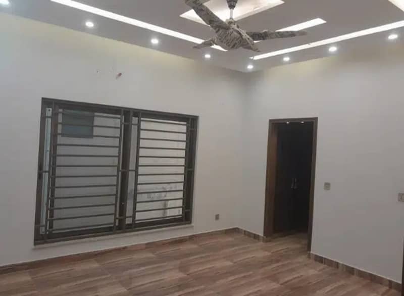 1 Kanal Brand New House For Rent Near Imtiaz Store 34