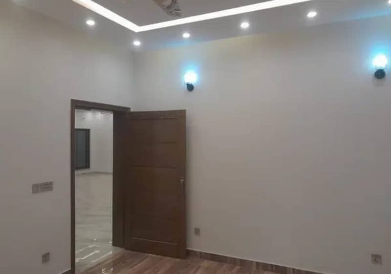 1 Kanal Brand New House For Rent Near Imtiaz Store 39