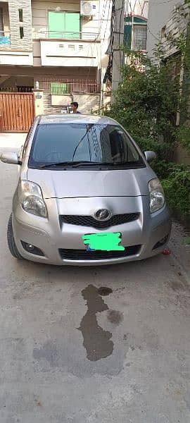 Toyota Vitz 2010 3