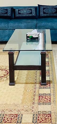 Stylish Glass Center Table - 4ft x 2ft - Excellent Condition