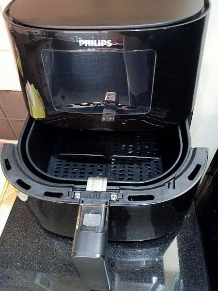 Air fryer Phillips Essential 0