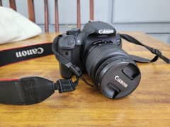 Canon 700D - Almost New