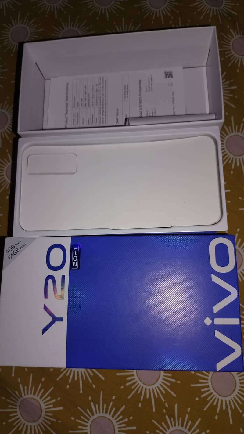 Vivo Y20 4GB 64 GB Original accessories 4