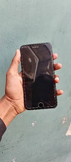 iphone 8 plus contact no call and watsap 03124190110 plz read ad