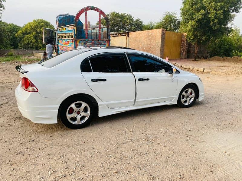 Honda Civic Oriel 2006 9