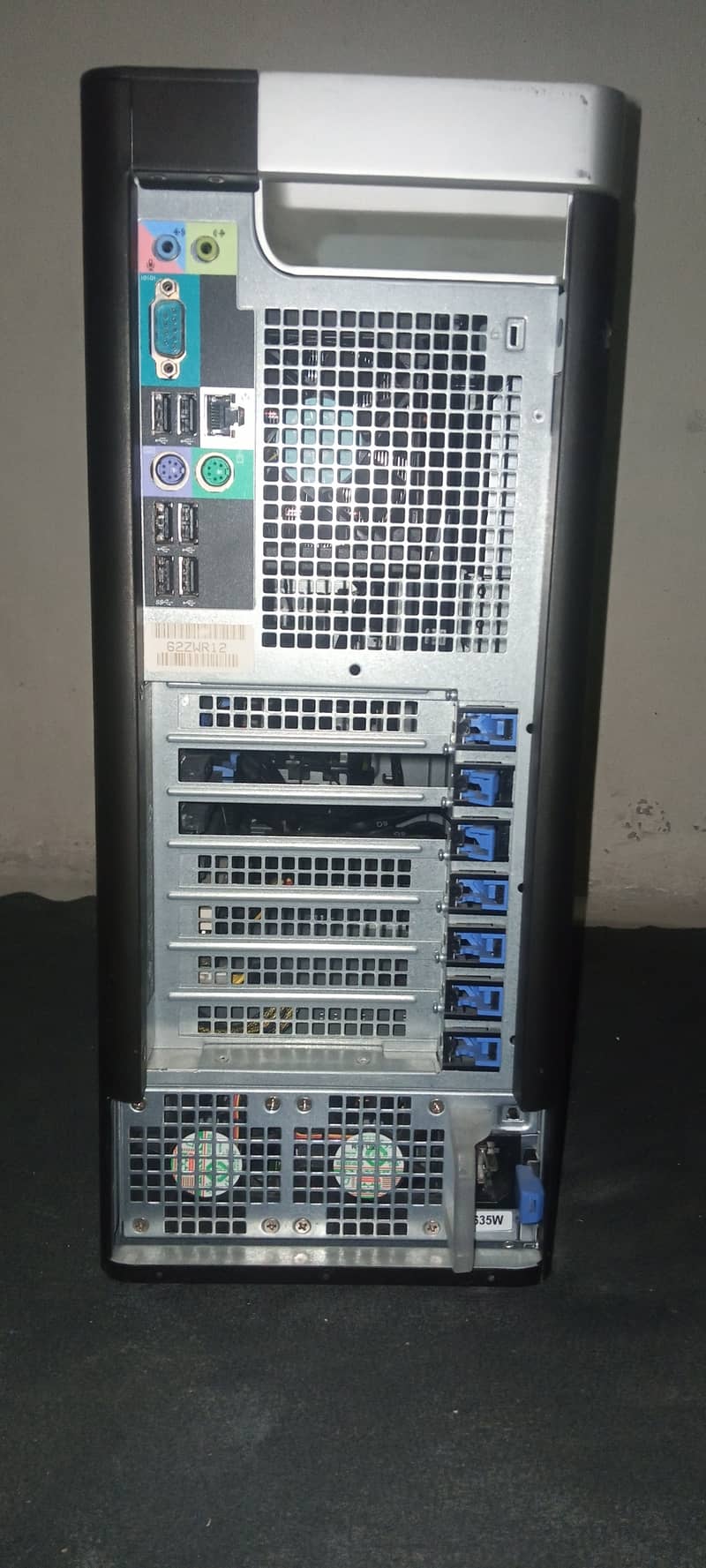 Dell T3610 / E5 2690 (8 Cores) / 8GB Ram / 500Gb Hard 5