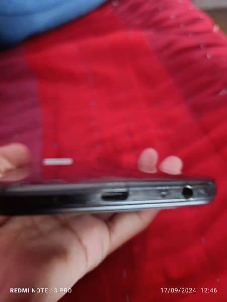 Vivo Y 33s 8/256 10/10 Condition, Non PTA 1