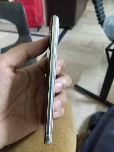 iphone X 64gb pta approved 3