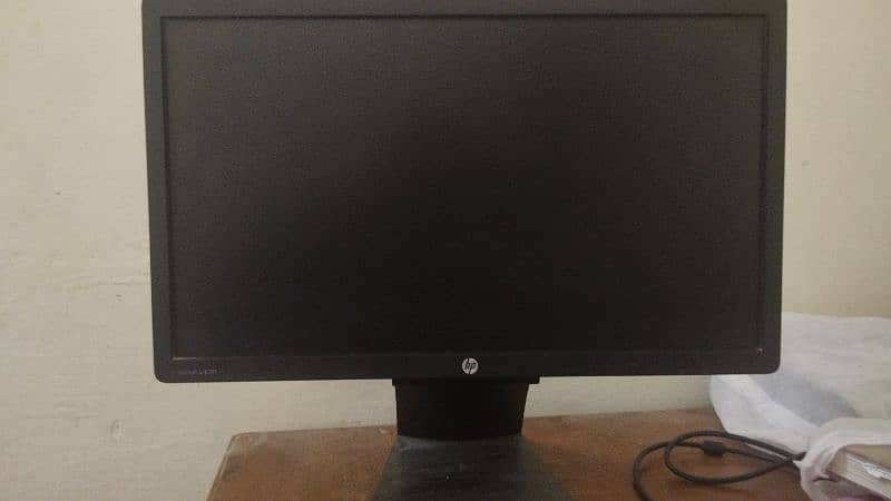 22 INCH MONITOR HP ELITEDISPLAY E221 1