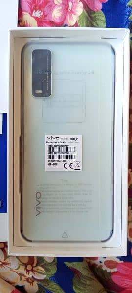 Vivo y20 4/64 with box (All ok set). 2