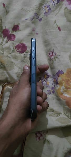 iphone 15 Pro 256gb Blue Titanium Non PTA 5