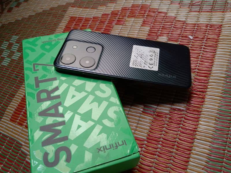 (Infinix smart 7) 4+3 7 GB 64 RAM new condition no open no repair . 8