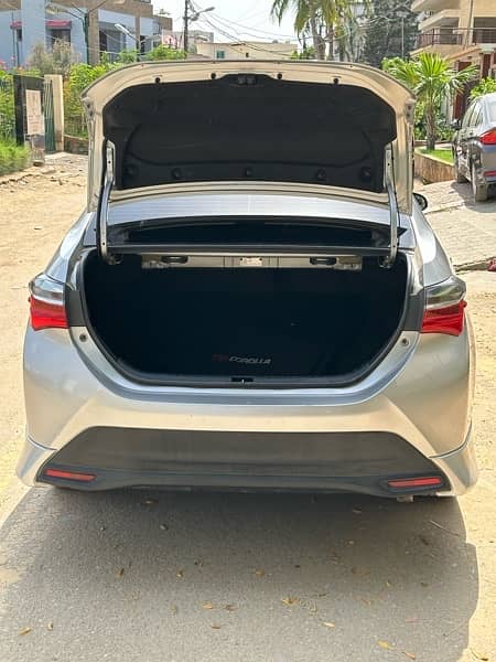 Toyota Corolla Altis Grande X Black interior 2022 7