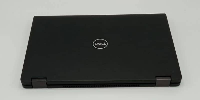 Dell Latitude 7390 (Touch and Type) 2