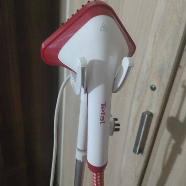 Tefal Steam Iron 3