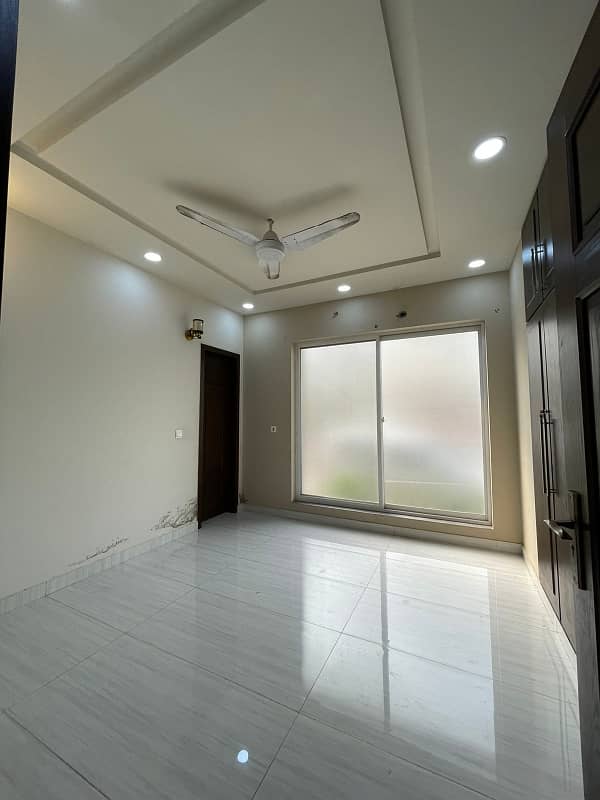 30*60 size house for rent in D12 6