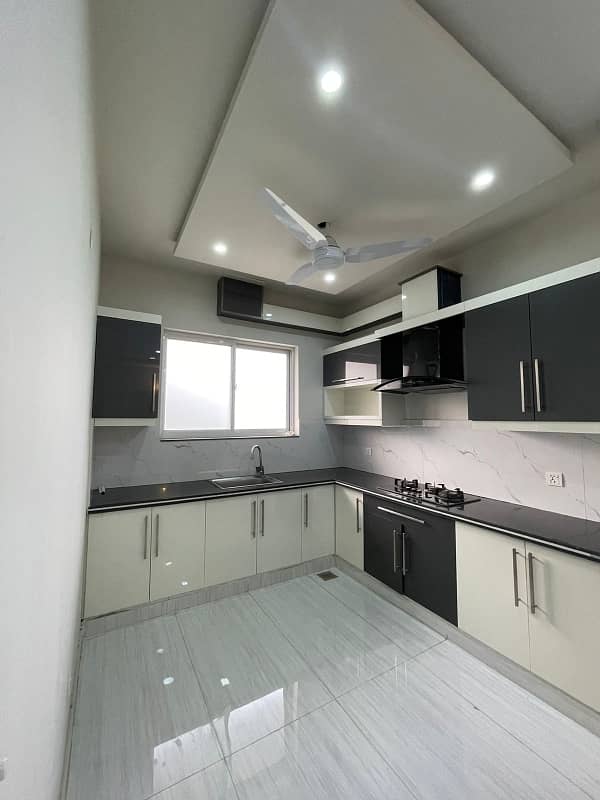 30*60 size house for rent in D12 13