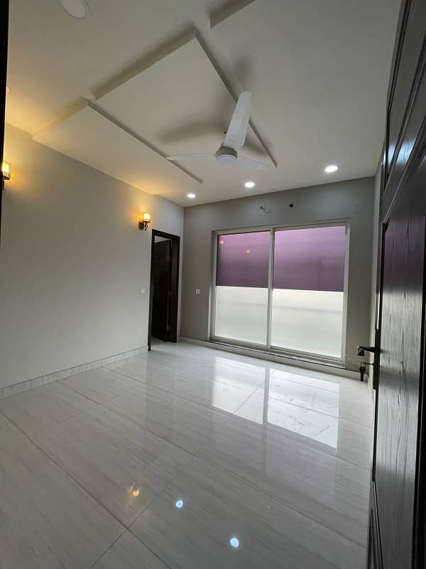 30*60 size house for rent in D12 16