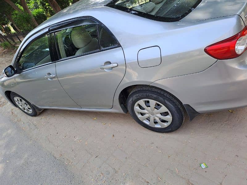 Toyota Corolla GLI 2013 1.6 3