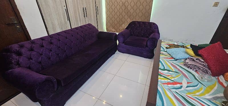 5 Seater Full Sofa Set 3x1x1 with 10 Cushion Free 1