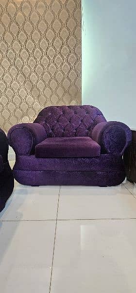 5 Seater Full Sofa Set 3x1x1 with 10 Cushion Free 10