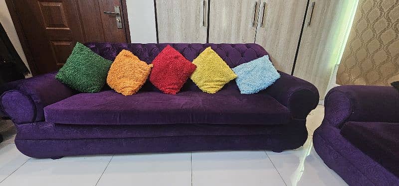 5 Seater Full Sofa Set 3x1x1 with 10 Cushion Free 13